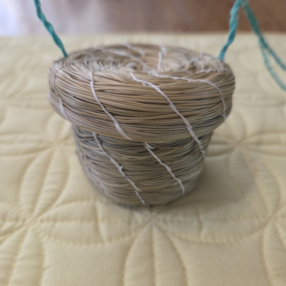 Sweet Grass Hand Woven Basket With Lid Mini Hanging Amulet. DDCP